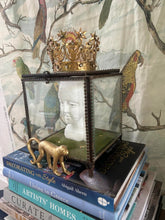 Load image into Gallery viewer, Glass Display Box