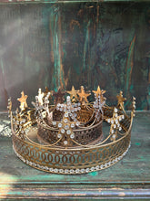 Load image into Gallery viewer, Santos Star Crown